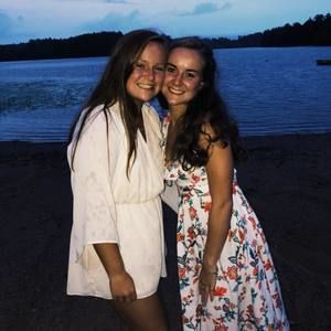 Meet your Posher, Jillian